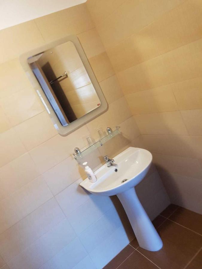 Viata La Tara Cerna Hotel Cerna  Bagian luar foto