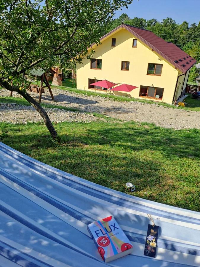 Viata La Tara Cerna Hotel Cerna  Bagian luar foto